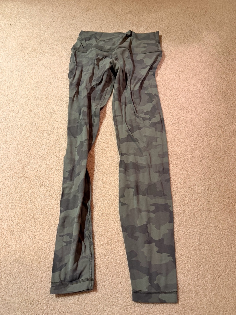 lululemon athletica Women's Olive Green Camo Leggings